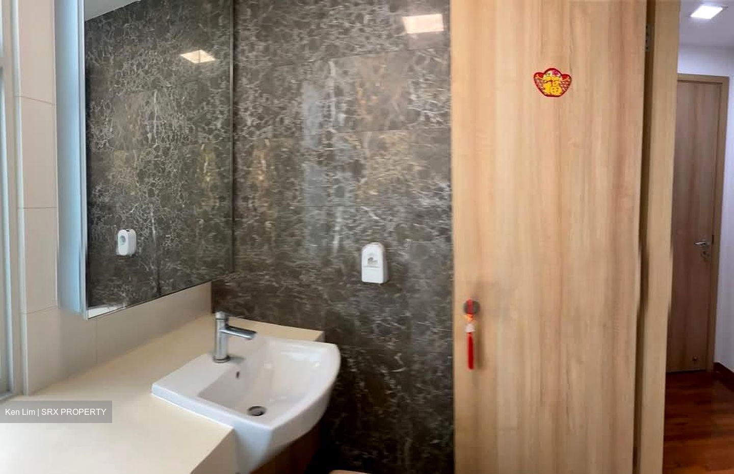 Caspian (D22), Condominium #548695261